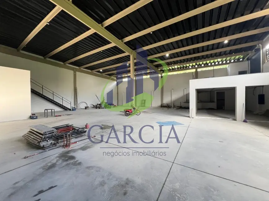 Foto 1 de Armazém / Galpão para alugar, 700m2 em Santa Cruz, Mogi Mirim - SP