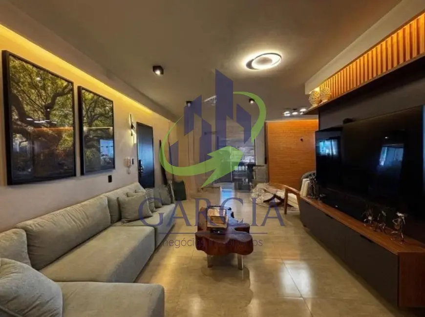 Foto 1 de Apartamento com 4 quartos à venda, 287m2 em Jardim Santa Helena, Mogi Guacu - SP