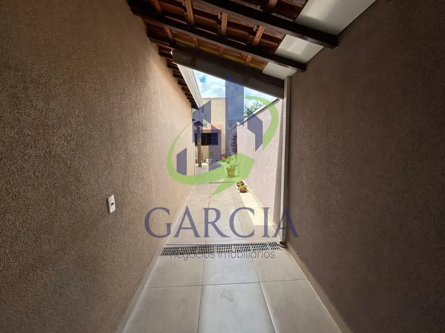 Foto 9 de Casa com 3 quartos à venda, 180m2 em Jardim Igaçaba, Mogi Guacu - SP