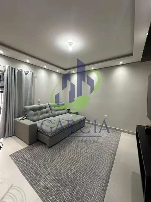 Foto 1 de Casa com 2 quartos à venda, 130m2 em Mogi Guacu - SP