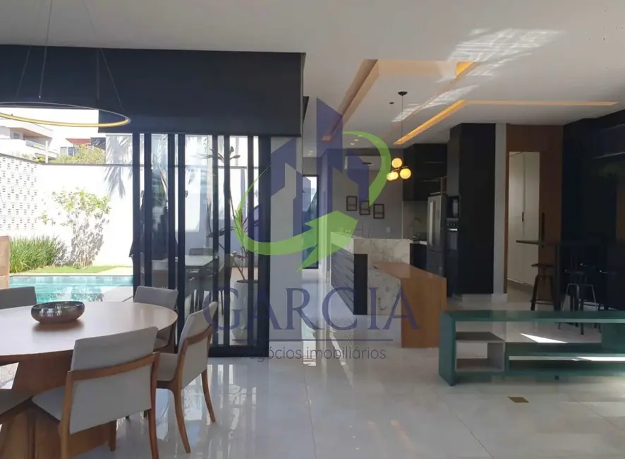 Casa com 3 quartos à venda, 273m2 em Morro Vermelho, Mogi Mirim - SP - imagem 2 Foto 2 de Casa com 3 quartos à venda, 273m2 em Morro Vermelho, Mogi Mirim - SP