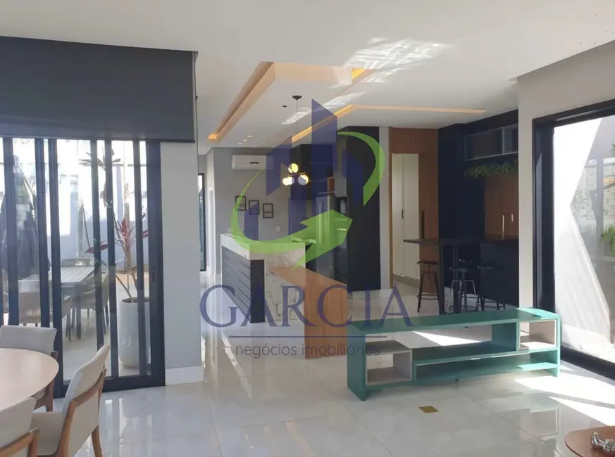 Casa com 3 quartos à venda, 273m2 em Morro Vermelho, Mogi Mirim - SP - imagem 3 Foto 3 de Casa com 3 quartos à venda, 273m2 em Morro Vermelho, Mogi Mirim - SP