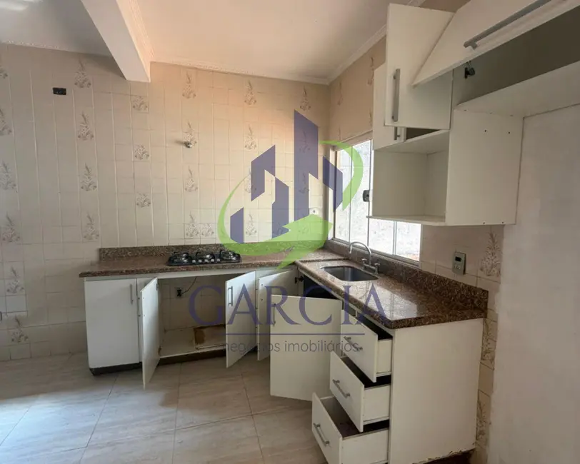 Foto 2 de Casa com 4 quartos à venda, 380m2 em Jardim Bandeirantes, Mogi Guacu - SP