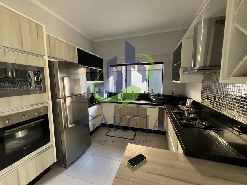 Foto 2 de Casa com 4 quartos à venda, 140m2 em Parque Cidade Nova, Mogi Guacu - SP