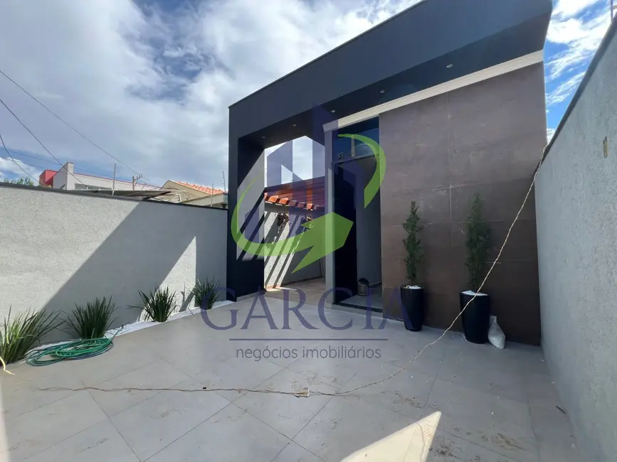 Foto 2 de Casa com 3 quartos à venda, 100m2 em Vila São Carlos, Mogi Guacu - SP