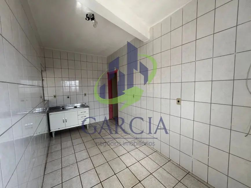 Foto 7 de Casa com 3 quartos para alugar, 200m2 em Jardim Santo Antônio, Mogi Guacu - SP