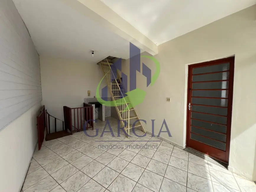 Foto 8 de Casa com 3 quartos para alugar, 200m2 em Jardim Santo Antônio, Mogi Guacu - SP