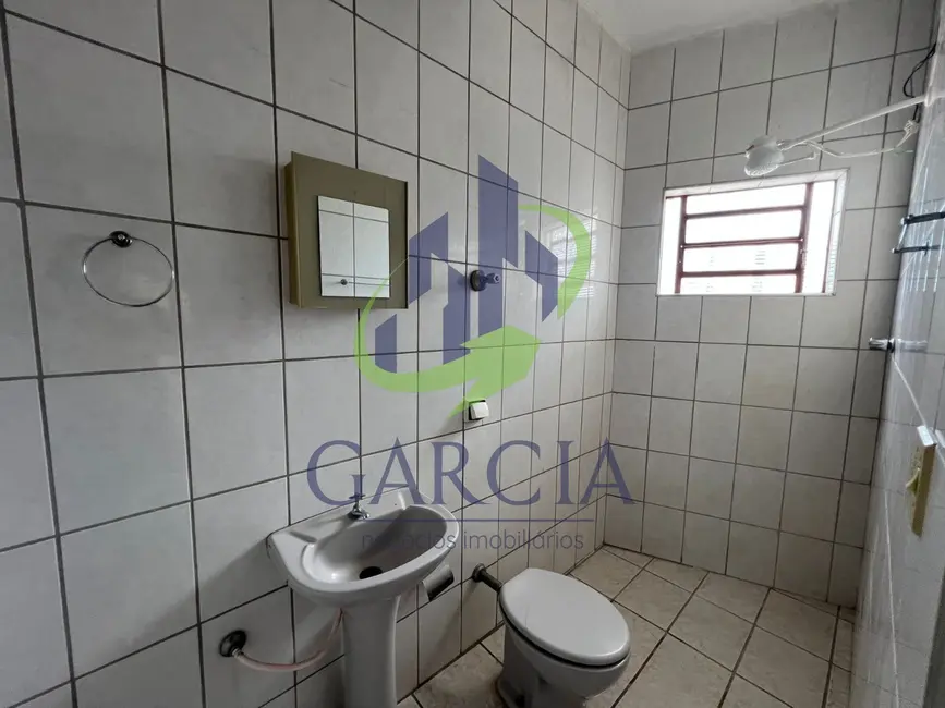 Foto 6 de Casa com 3 quartos para alugar, 200m2 em Jardim Santo Antônio, Mogi Guacu - SP