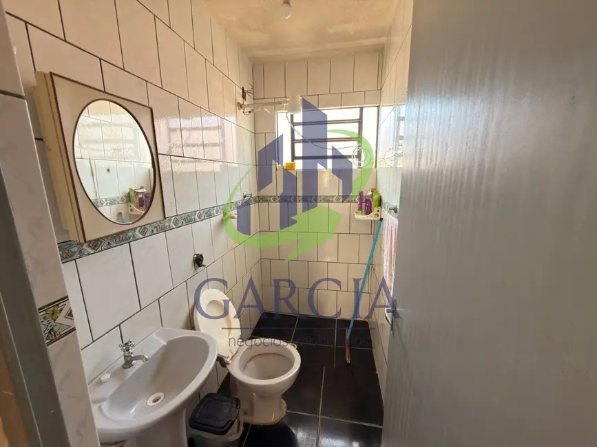 Foto 8 de Casa com 3 quartos à venda, 130m2 em Estiva Gerbi - SP