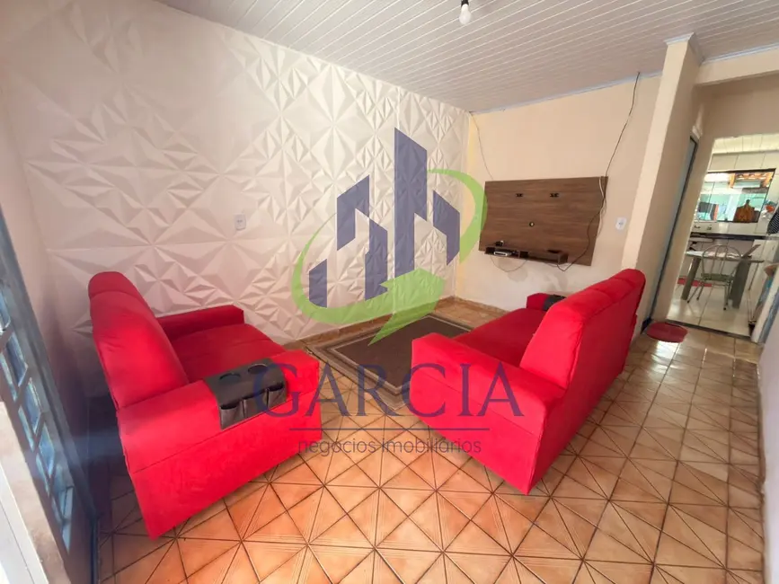 Foto 1 de Casa com 3 quartos à venda, 130m2 em Estiva Gerbi - SP