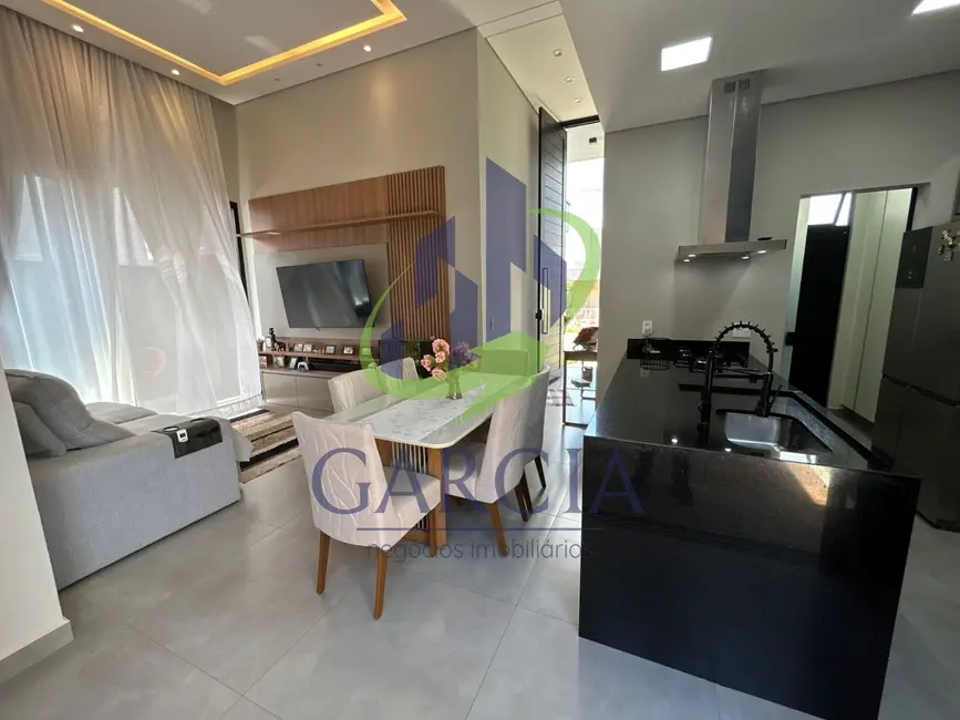 Foto 2 de Casa com 3 quartos à venda, 132m2 em Morro Vermelho, Mogi Mirim - SP