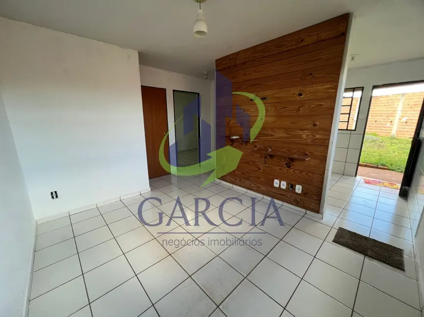 Foto 1 de Casa com 2 quartos à venda, 41m2 em Mogi Guacu - SP