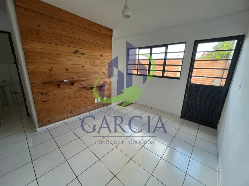 Foto 2 de Casa com 2 quartos à venda, 41m2 em Mogi Guacu - SP