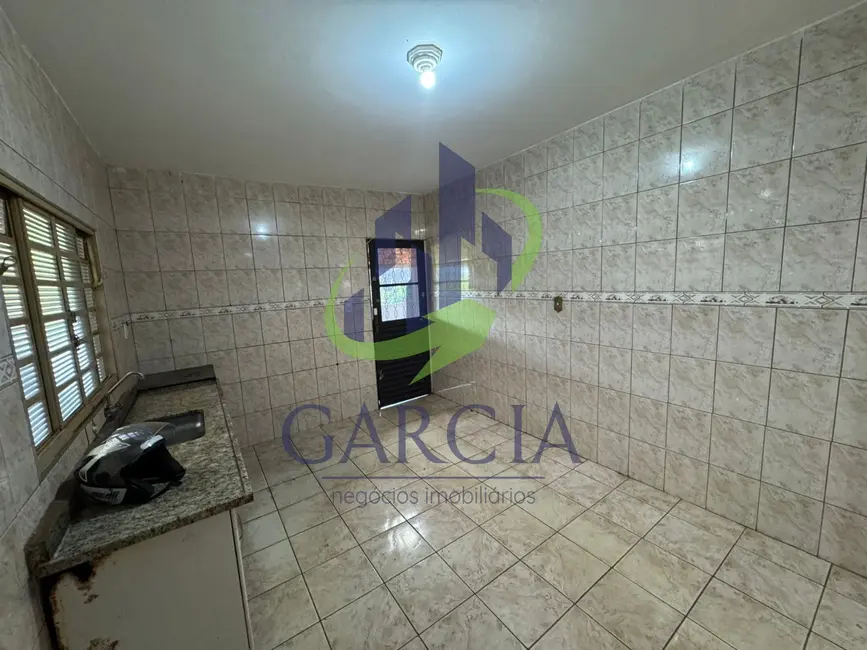 Foto 2 de Casa com 2 quartos para alugar, 135m2 em Jardim Alvorada, Mogi Guacu - SP