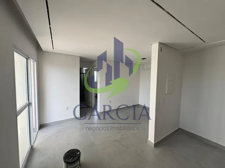Foto 3 de Apartamento com 2 quartos à venda, 55m2 em Jardim Igaçaba, Mogi Guacu - SP