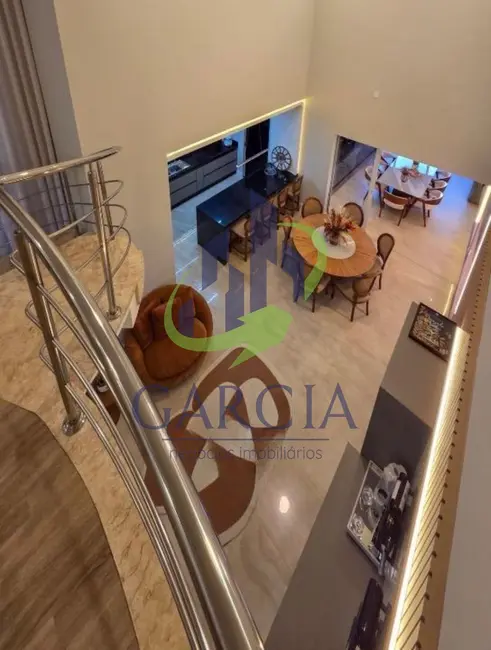 Foto 3 de Casa com 4 quartos à venda, 271m2 em Mogi Guacu - SP