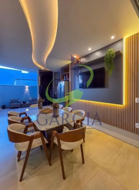 Foto 8 de Casa com 4 quartos à venda, 271m2 em Mogi Guacu - SP