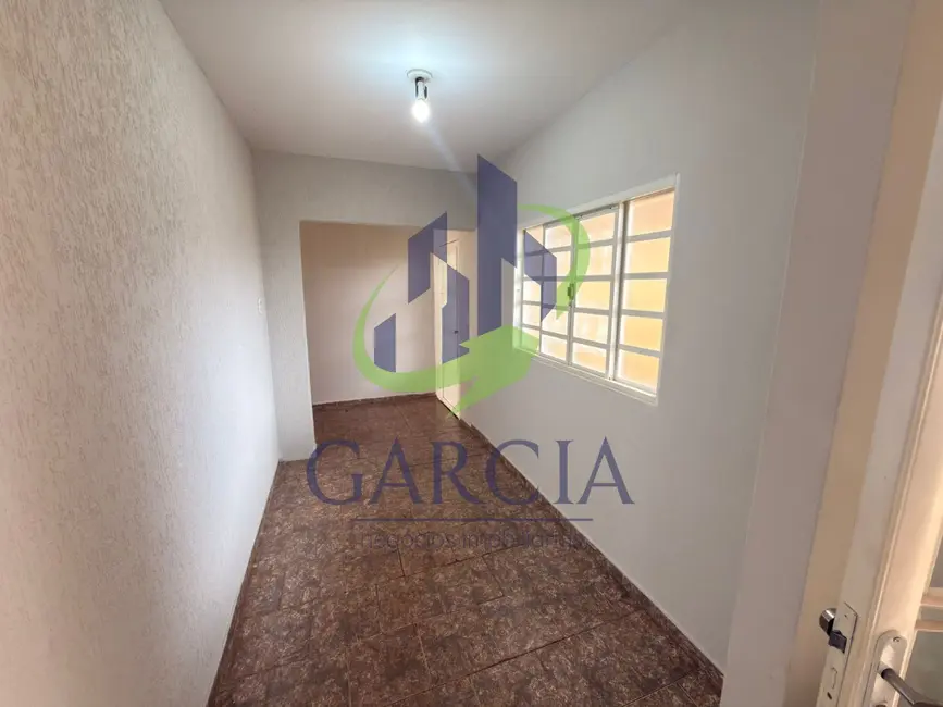 Foto 3 de Casa com 2 quartos para alugar, 115m2 em Jardim Igaçaba, Mogi Guacu - SP