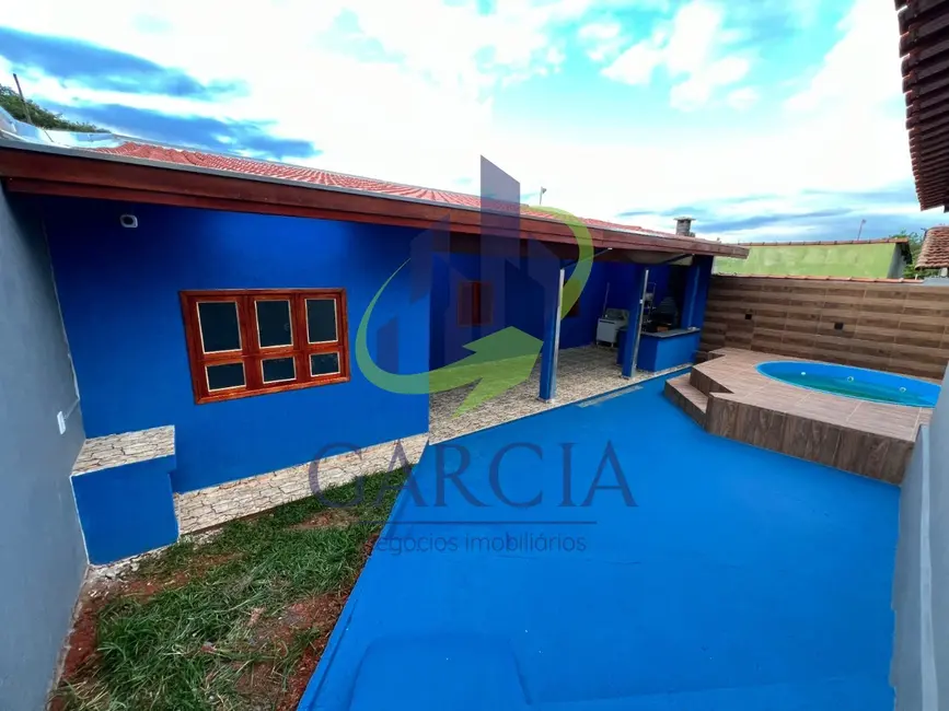 Foto 1 de Casa com 2 quartos para alugar, 60m2 em Parque do Estado II, Mogi Mirim - SP