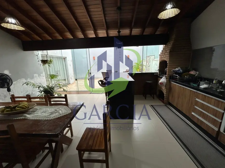 Foto 4 de Casa com 3 quartos à venda, 480m2 em Recanto do Itamaracá, Mogi Guacu - SP