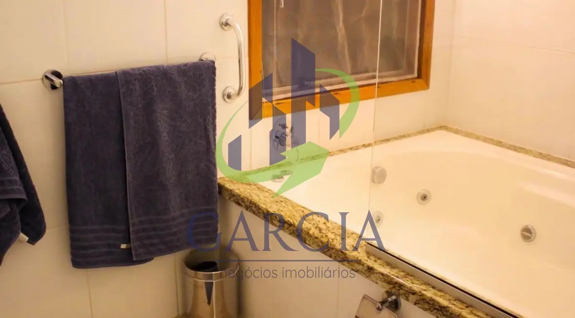 Foto 2 de Casa com 3 quartos à venda e para alugar, 201m2 em Estiva Gerbi - SP