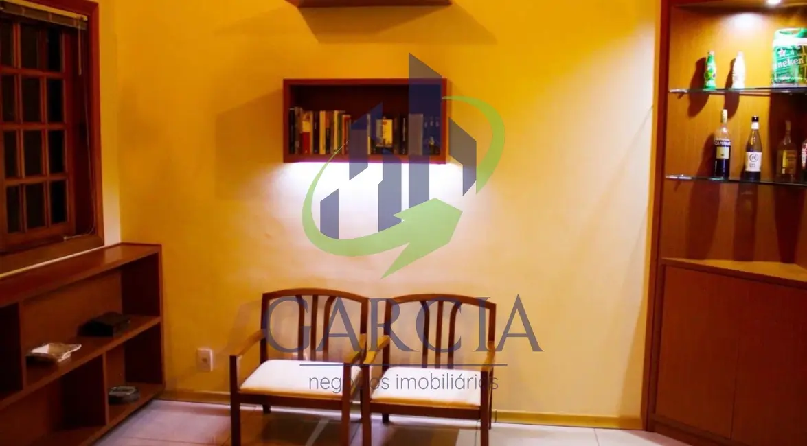 Foto 6 de Casa com 3 quartos à venda e para alugar, 201m2 em Estiva Gerbi - SP