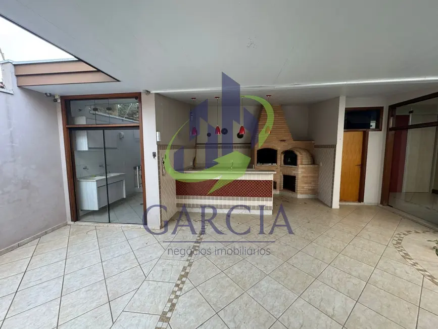 Foto 1 de Casa com 3 quartos à venda, 200m2 em Jardim Camargo, Mogi Guacu - SP