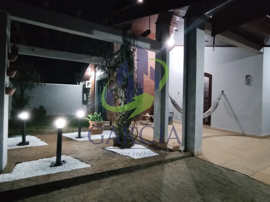 Foto 4 de Casa com 3 quartos à venda, 179m2 em Jardim Planalto Verde, Mogi Guacu - SP