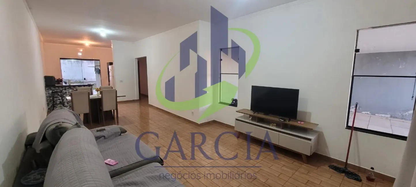 Foto 3 de Casa com 3 quartos à venda, 106m2 em Parque da Imprensa, Mogi Mirim - SP