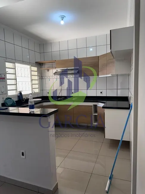 Foto 3 de Casa com 3 quartos à venda e para alugar, 160m2 em Jardim Alto dos Ypês, Mogi Guacu - SP