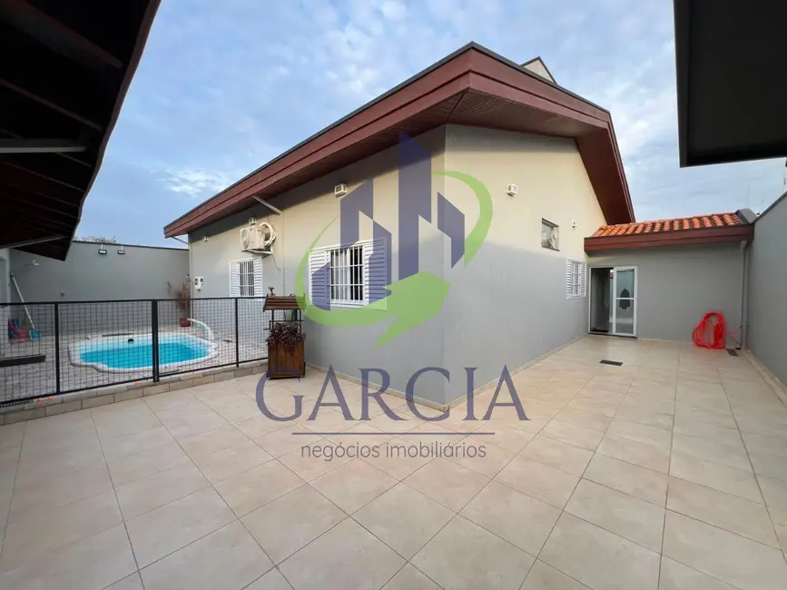 Foto 1 de Casa com 4 quartos à venda, 295m2 em Jardim Hermínio Bueno, Mogi Guacu - SP