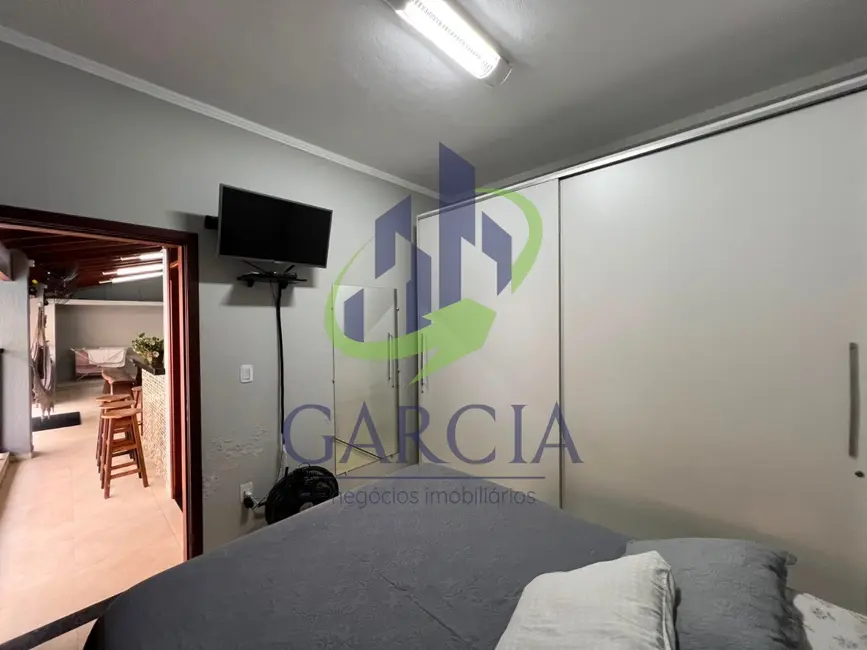 Foto 4 de Casa com 4 quartos à venda, 295m2 em Jardim Hermínio Bueno, Mogi Guacu - SP
