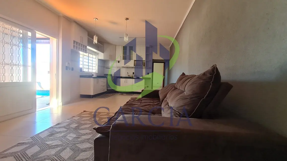 Foto 2 de Casa com 2 quartos à venda, 250m2 em Mogi Guacu - SP