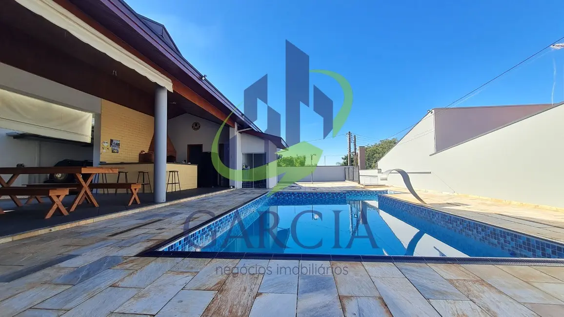 Foto 1 de Casa com 2 quartos à venda, 250m2 em Mogi Guacu - SP