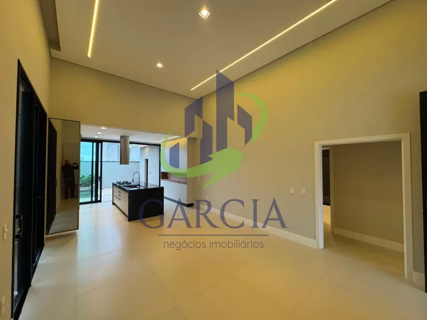 Foto 1 de Casa com 3 quartos à venda, 154m2 em Mogi Guacu - SP