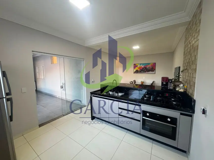 Foto 4 de Casa com 3 quartos à venda, 180m2 em Mogi Guacu - SP