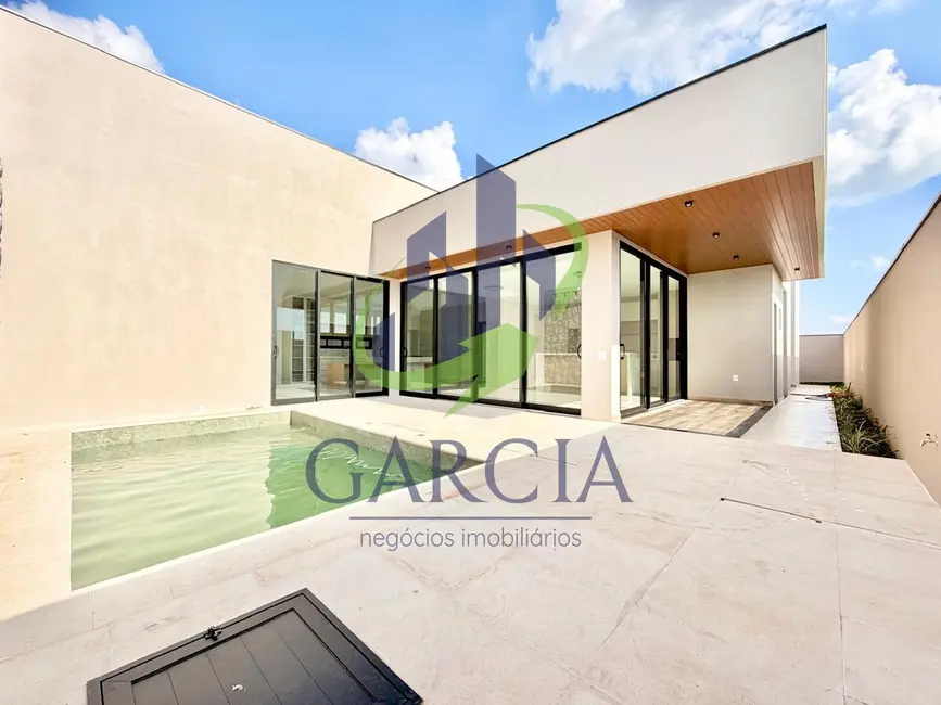 Foto 1 de Casa com 4 quartos à venda, 400m2 em Mogi Mirim - SP