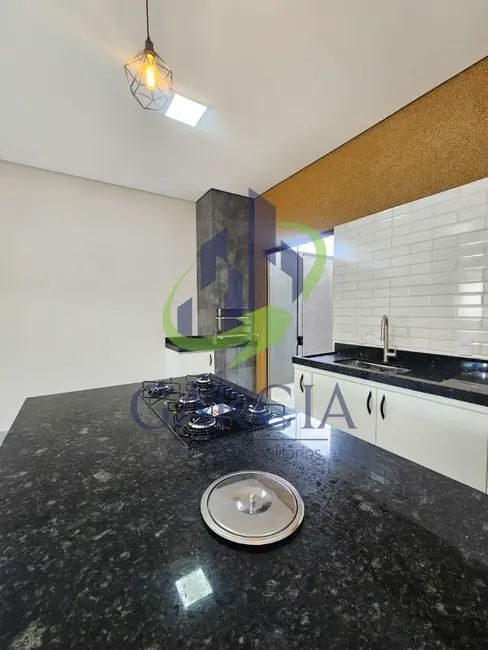 Foto 1 de Casa com 2 quartos à venda, 82m2 em Jardim Cristina, Mogi Guacu - SP