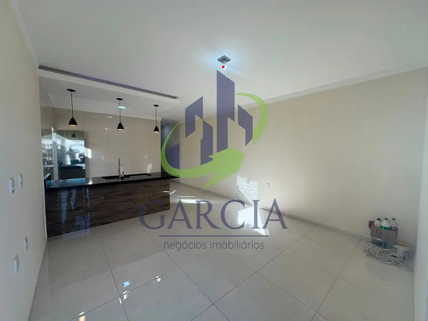 Foto 3 de Casa com 2 quartos à venda, 74m2 em Jardim Jacira, Mogi Guacu - SP