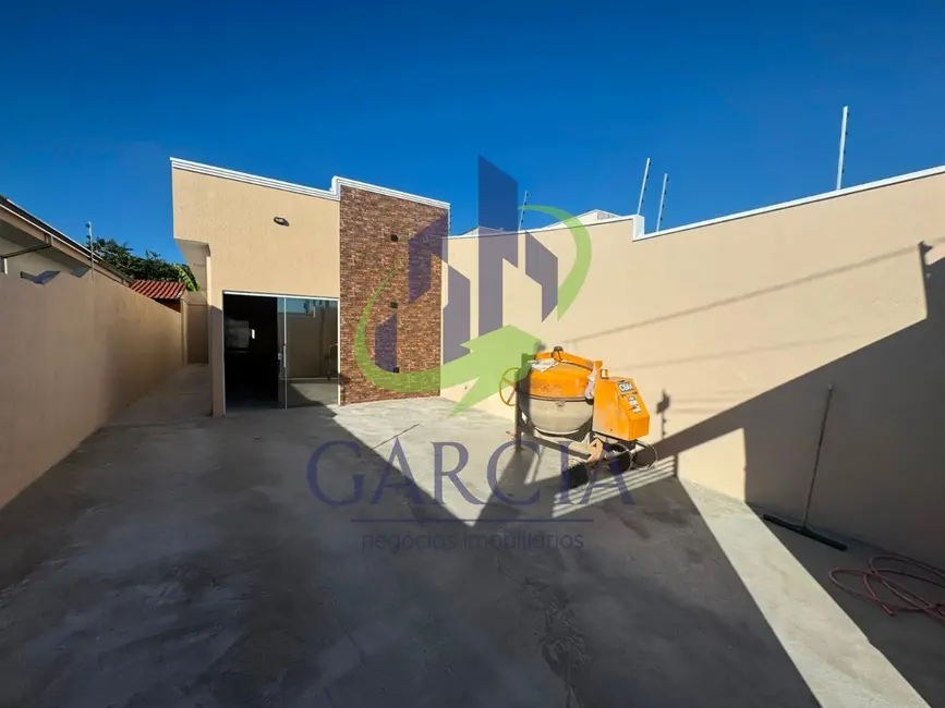 Foto 2 de Casa com 2 quartos à venda, 74m2 em Jardim Jacira, Mogi Guacu - SP