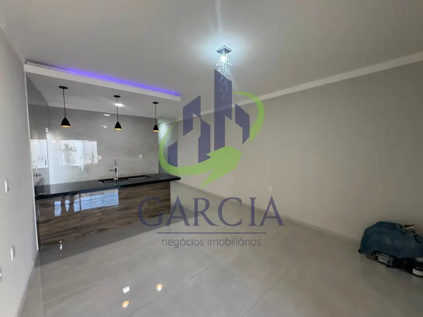 Foto 3 de Casa com 2 quartos à venda, 98m2 em Jardim Jacira, Mogi Guacu - SP