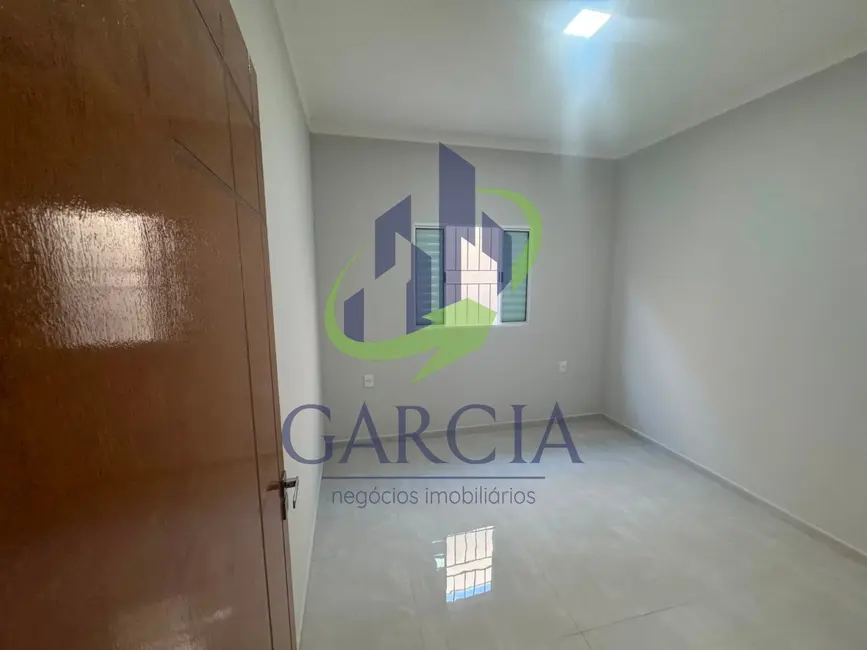Foto 5 de Casa com 2 quartos à venda, 98m2 em Jardim Jacira, Mogi Guacu - SP