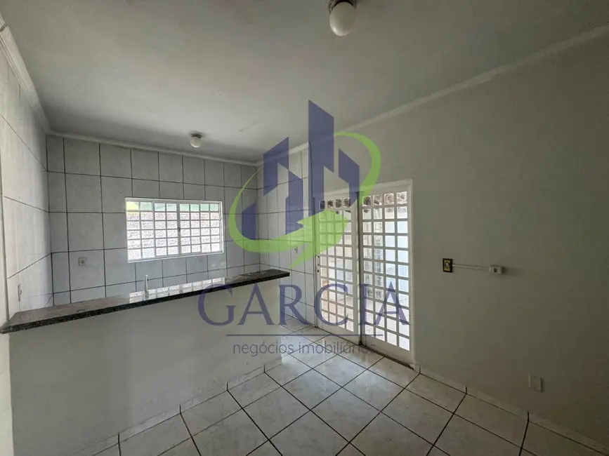 Casa com 2 quartos à venda e para alugar, 155m2 em Loteamento Cidade Nova Mogi-Guaçu, Mogi Guacu - SP - imagem 3 Foto 3 de Casa com 2 quartos à venda e para alugar, 155m2 em Loteamento Cidade Nova Mogi-Guaçu, Mogi Guacu - SP