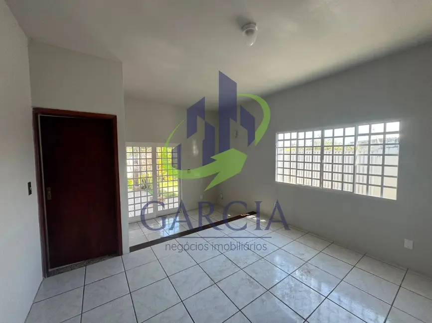 Casa com 2 quartos à venda e para alugar, 155m2 em Loteamento Cidade Nova Mogi-Guaçu, Mogi Guacu - SP - imagem 1 Foto 1 de Casa com 2 quartos à venda e para alugar, 155m2 em Loteamento Cidade Nova Mogi-Guaçu, Mogi Guacu - SP