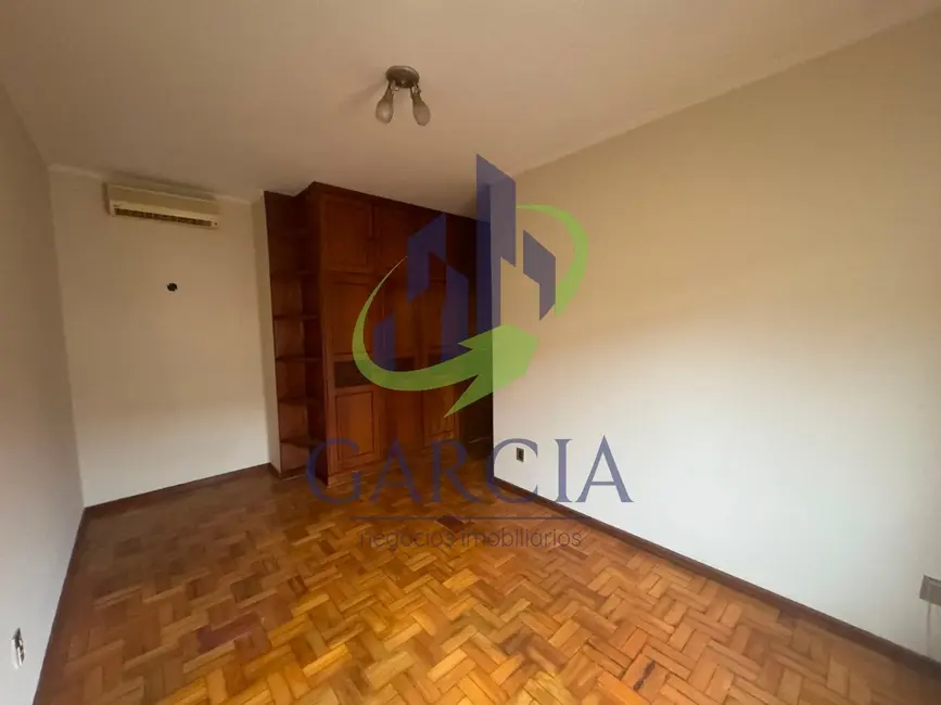 Foto 5 de Casa com 3 quartos à venda, 241m2 em Vila Roberto, Mogi Guacu - SP