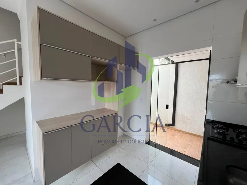 Foto 3 de Casa com 2 quartos à venda e para alugar, 60m2 em Loteamento Parque Real Guaçu, Mogi Guacu - SP