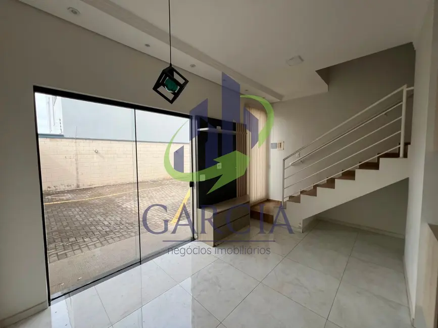 Foto 2 de Casa com 2 quartos à venda e para alugar, 60m2 em Loteamento Parque Real Guaçu, Mogi Guacu - SP