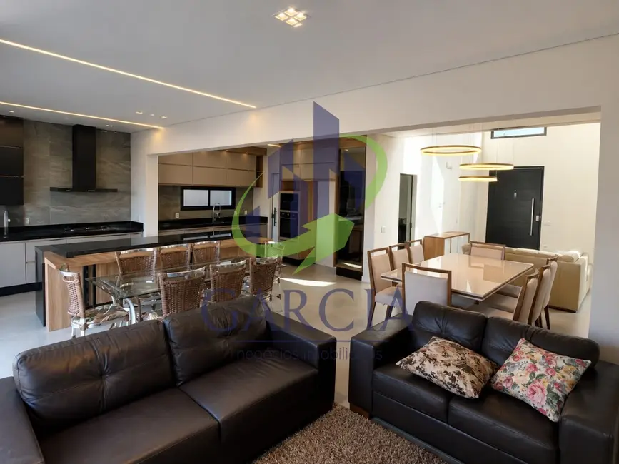 Foto 3 de Casa com 3 quartos à venda, 234m2 em Mogi Guacu - SP