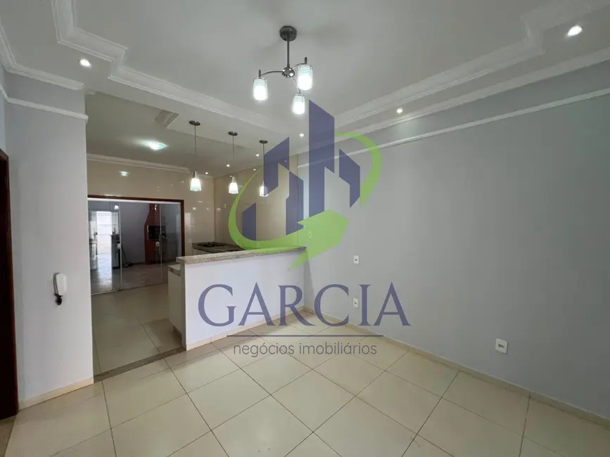 Foto 4 de Casa com 4 quartos para alugar, 146m2 em Jardim Santa Cruz, Mogi Guacu - SP