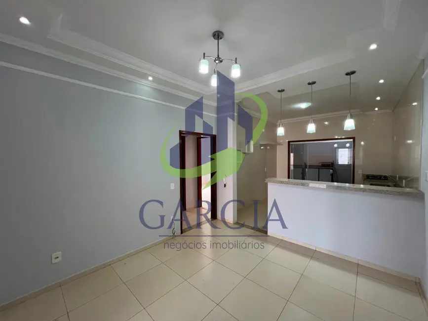 Foto 1 de Casa com 4 quartos para alugar, 146m2 em Jardim Santa Cruz, Mogi Guacu - SP